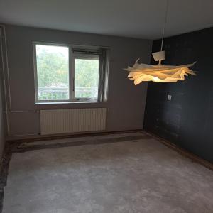 housePhoto