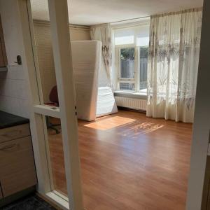housePhoto