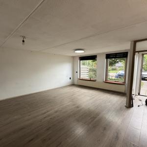 housePhoto