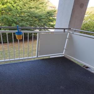 housePhoto