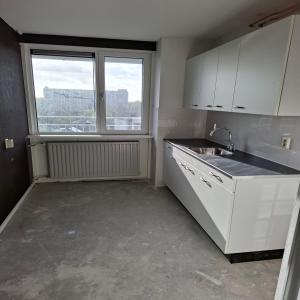 housePhoto