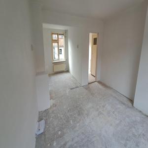housePhoto