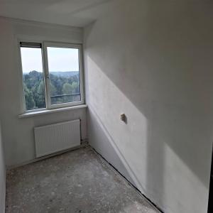 housePhoto