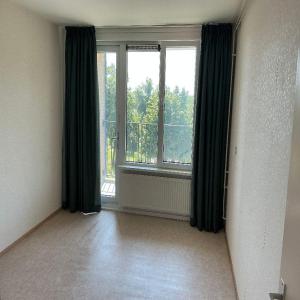 housePhoto