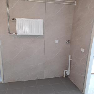 housePhoto