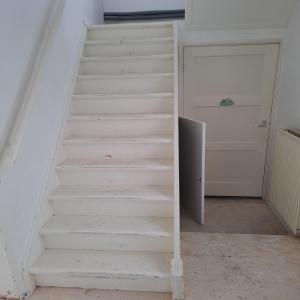 housePhoto