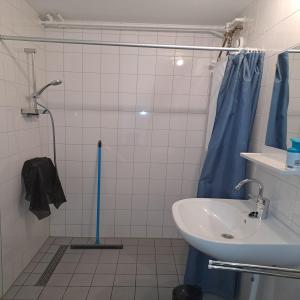 housePhoto