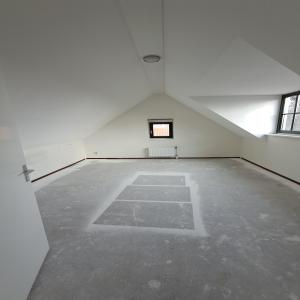 housePhoto
