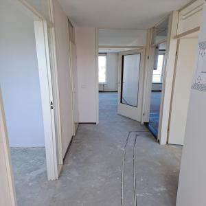 housePhoto