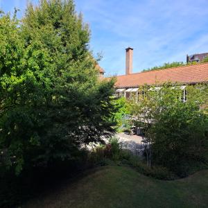 housePhoto