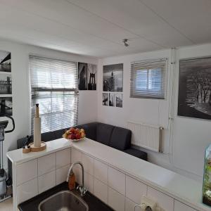 housePhoto