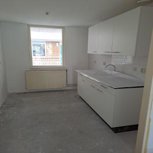housePhoto