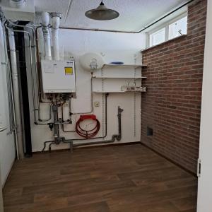 housePhoto