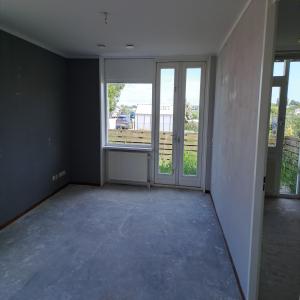 housePhoto