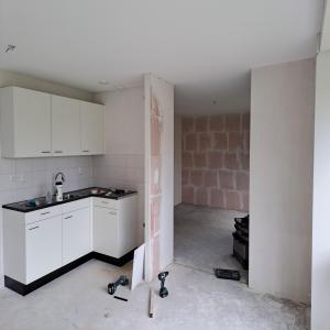housePhoto