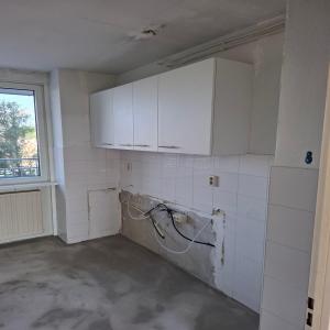 housePhoto