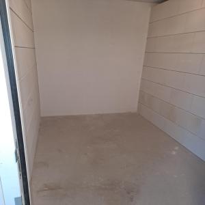housePhoto
