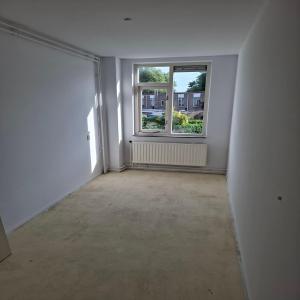 housePhoto