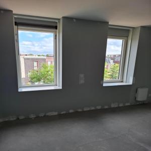 housePhoto