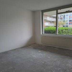 housePhoto