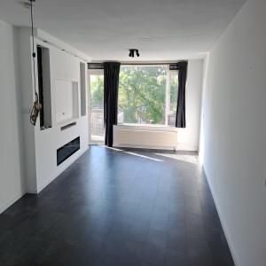 housePhoto