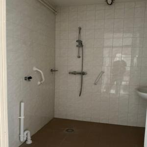 housePhoto