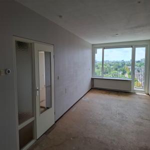 housePhoto