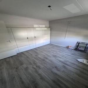 housePhoto