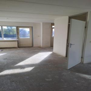 housePhoto