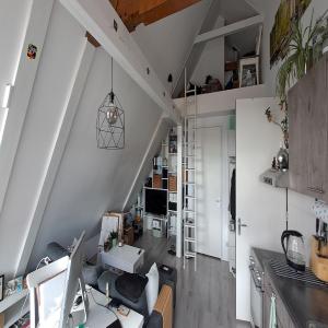 housePhoto