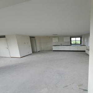 housePhoto