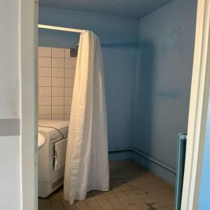 housePhoto