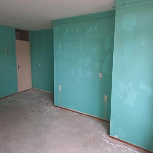 housePhoto