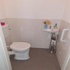housePhoto