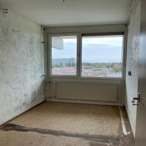 housePhoto