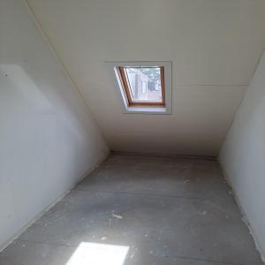 housePhoto