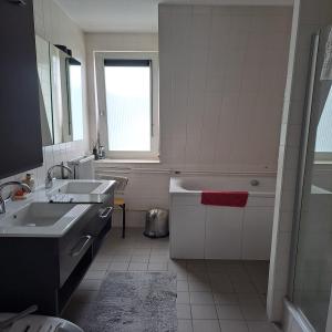 housePhoto