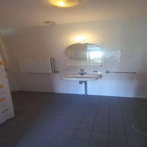 housePhoto