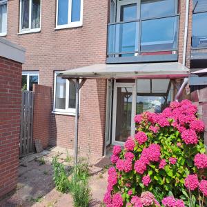 housePhoto