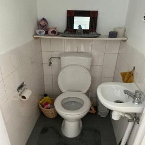 housePhoto