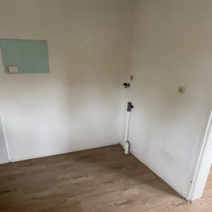 housePhoto