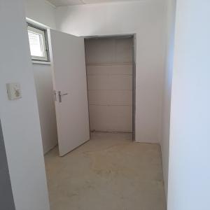 housePhoto
