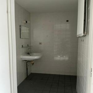 housePhoto