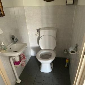housePhoto