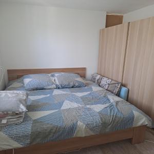 housePhoto