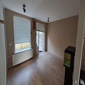 housePhoto
