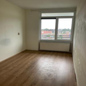 housePhoto