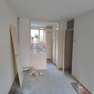 housePhoto