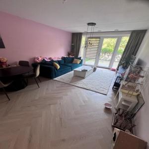 housePhoto