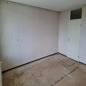 housePhoto